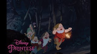 Albă ca zăpada  Cântecul Heigh Ho  Disney Prințese [upl. by Nnylsaj]